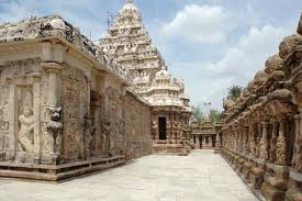 Karnataka,Tamil Nadu, Kerela. temples et épices